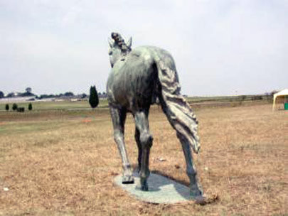 Running Quarter Horse Bronze Statue - 11