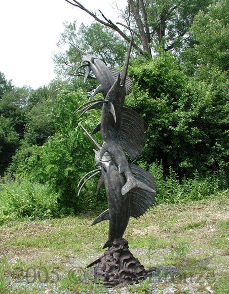 Three Swordfish bronze sculpture fountain-9