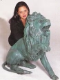 Right Seated Lion bronze statue