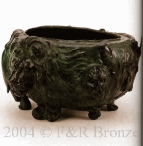 Anamalier Vase bronze statue by Pierre Jules Mene